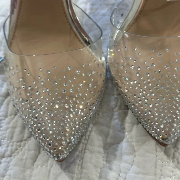 NWOT Gianni Bini Clear Block Heels with Rhinestones - Size 8.5 Bride/prom - Picture 5 of 9